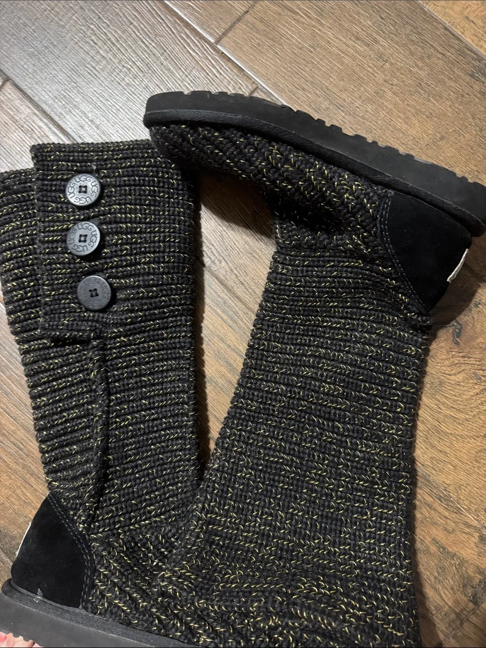UGG label interior